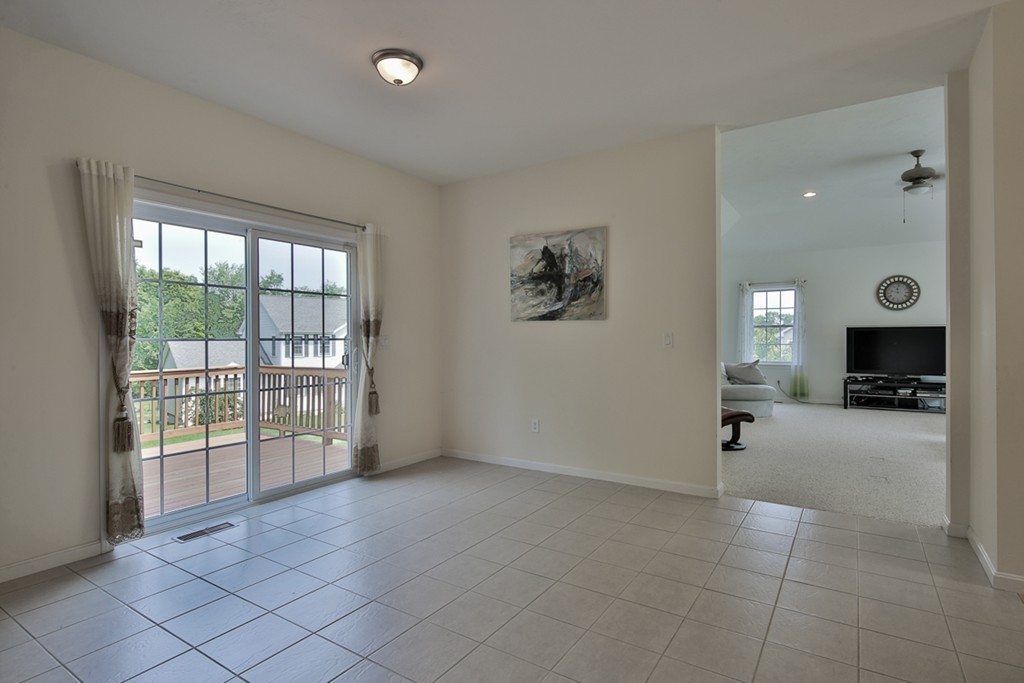 4 Windsor Road Shirley, MA 01464 - Photo 7 of 23