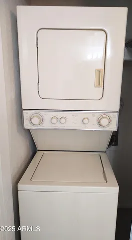 $219,000 | 461 West Holmes Avenue, Unit 383, Mesa, AZ 85210