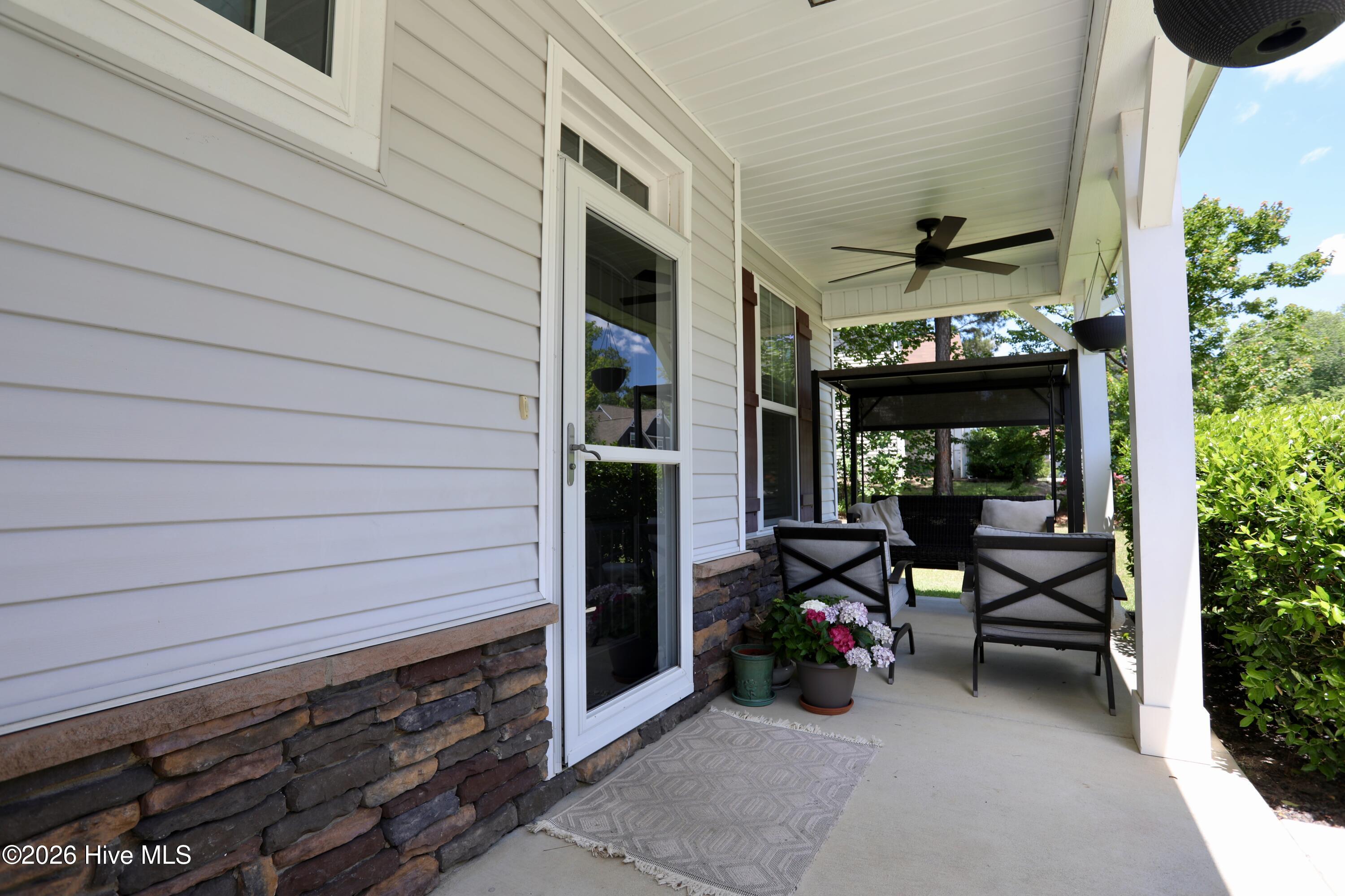 772 Sun Road Aberdeen, NC 28315 - Photo 5 of 30 023A2986