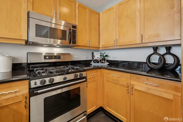 $920,000 | 2412 Harrison Street, Unit 108, San Francisco, CA 94110