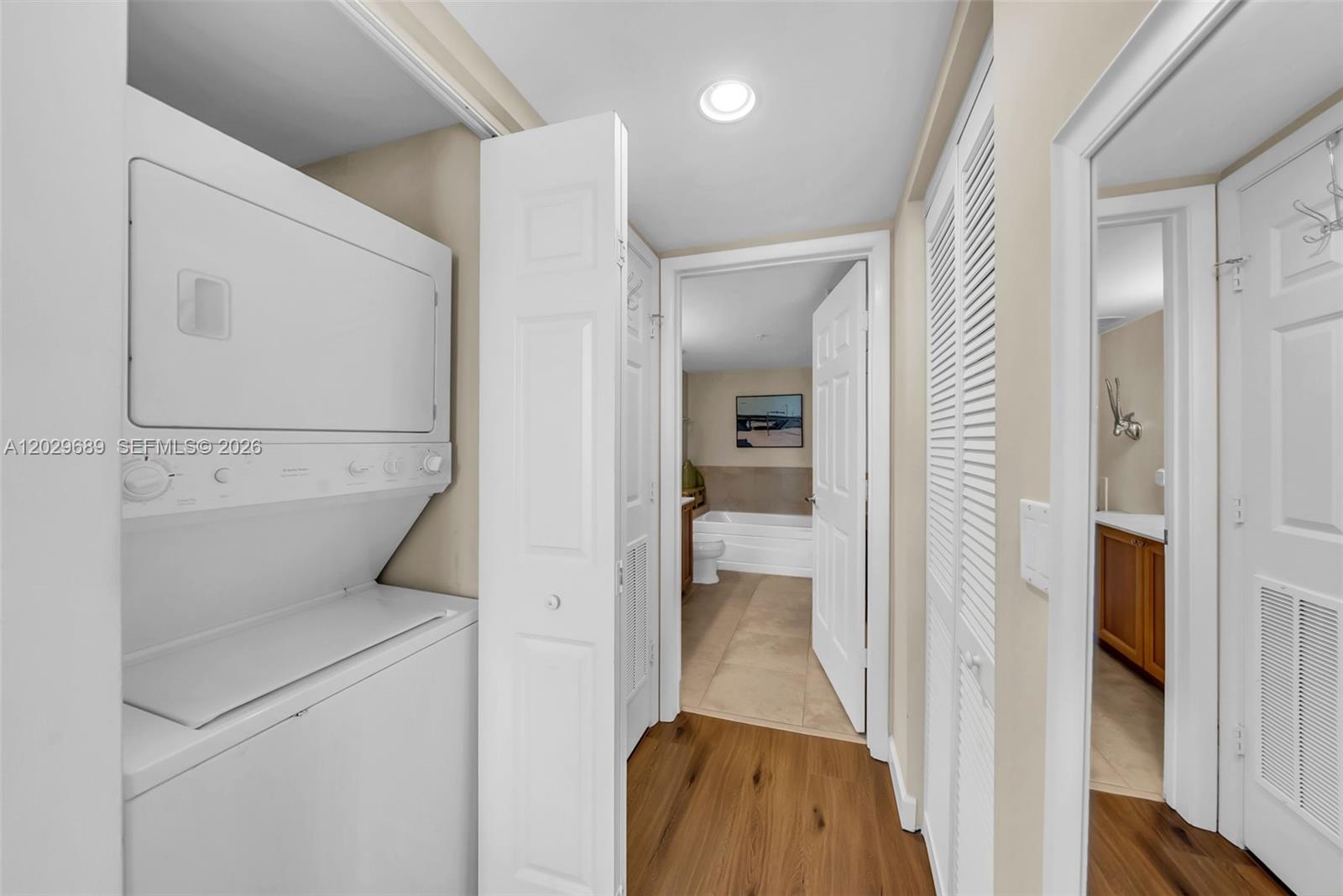 55 Merrick Way, Unit 709 Coral Gables, FL 33134 - Photo 13 of 26