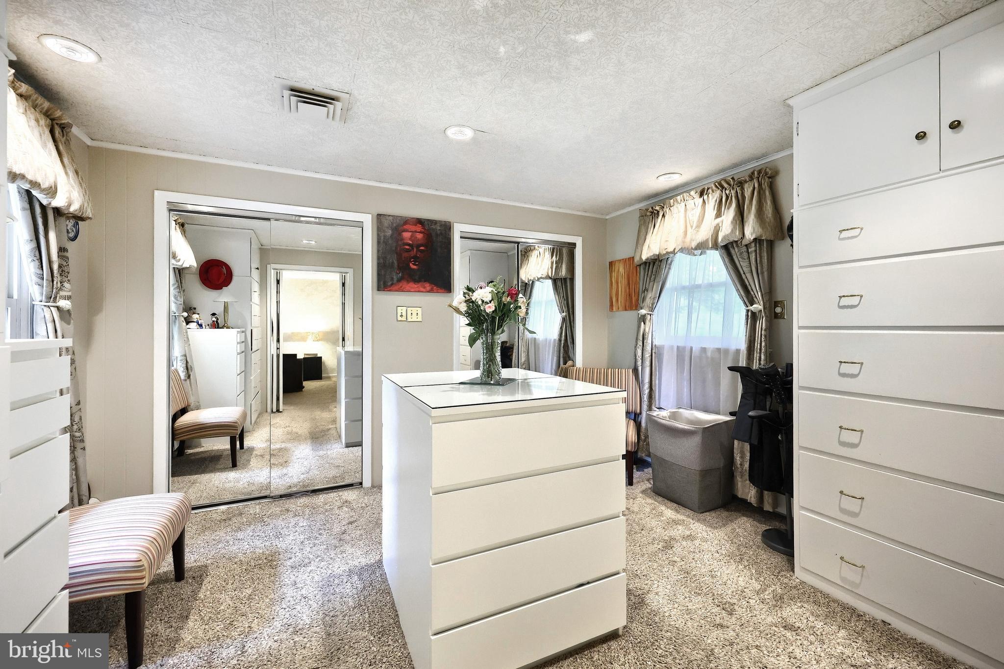 1506 Crestlyn Road York, PA 17403 - Photo 25 of 62 Dressing room of secondary suite