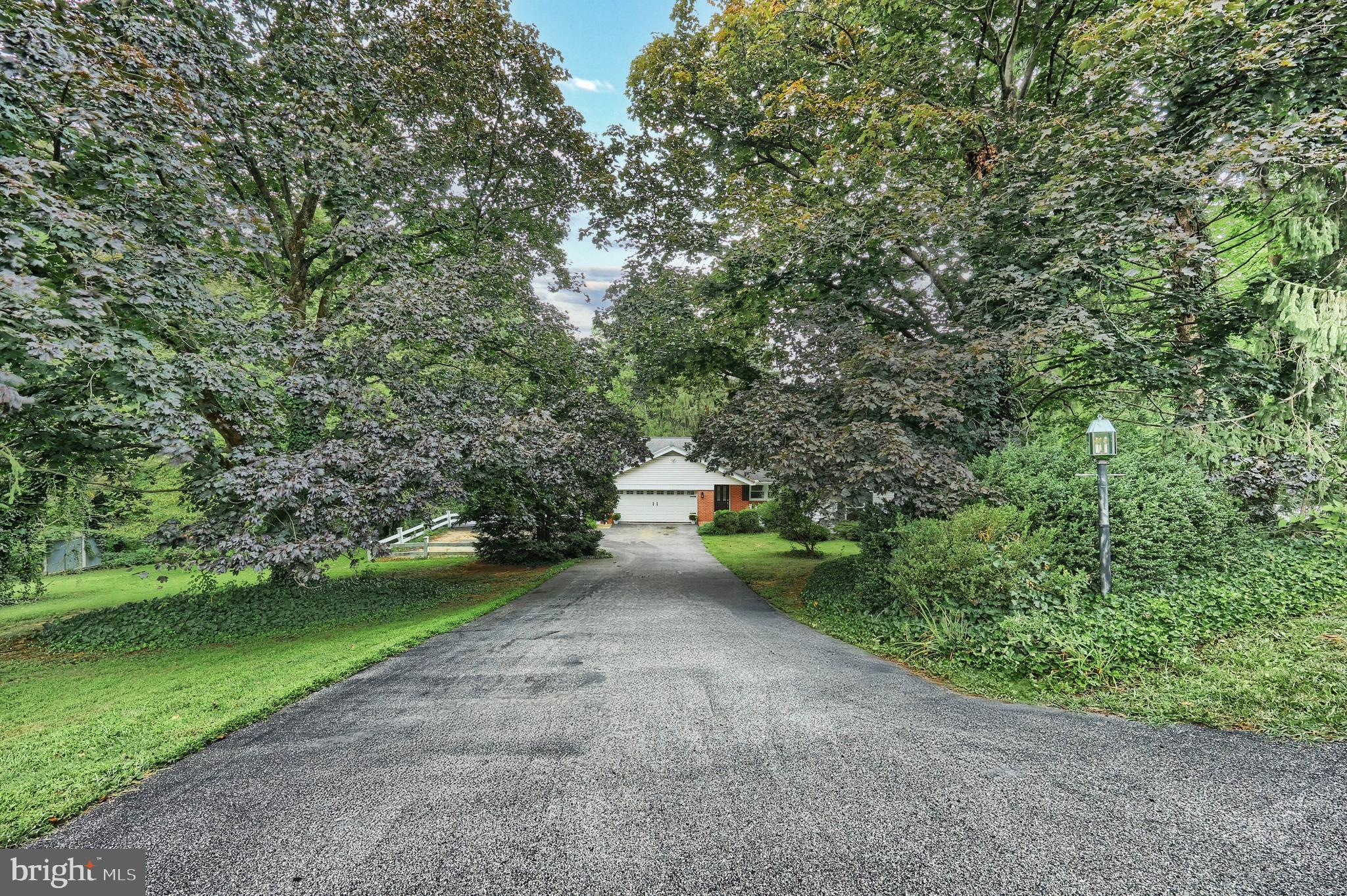 1506 Crestlyn Road York, PA 17403 - Photo 61 of 62 Gallery Image 61