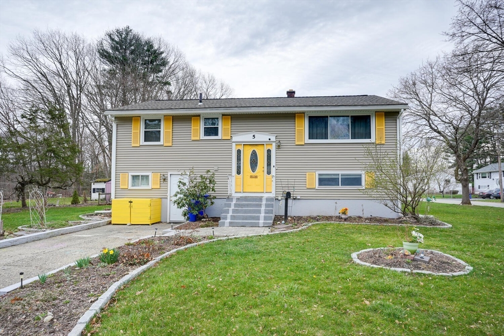 5 Dana Road Maynard, MA 01754 - Photo 1 of 38 Gallery Image 1