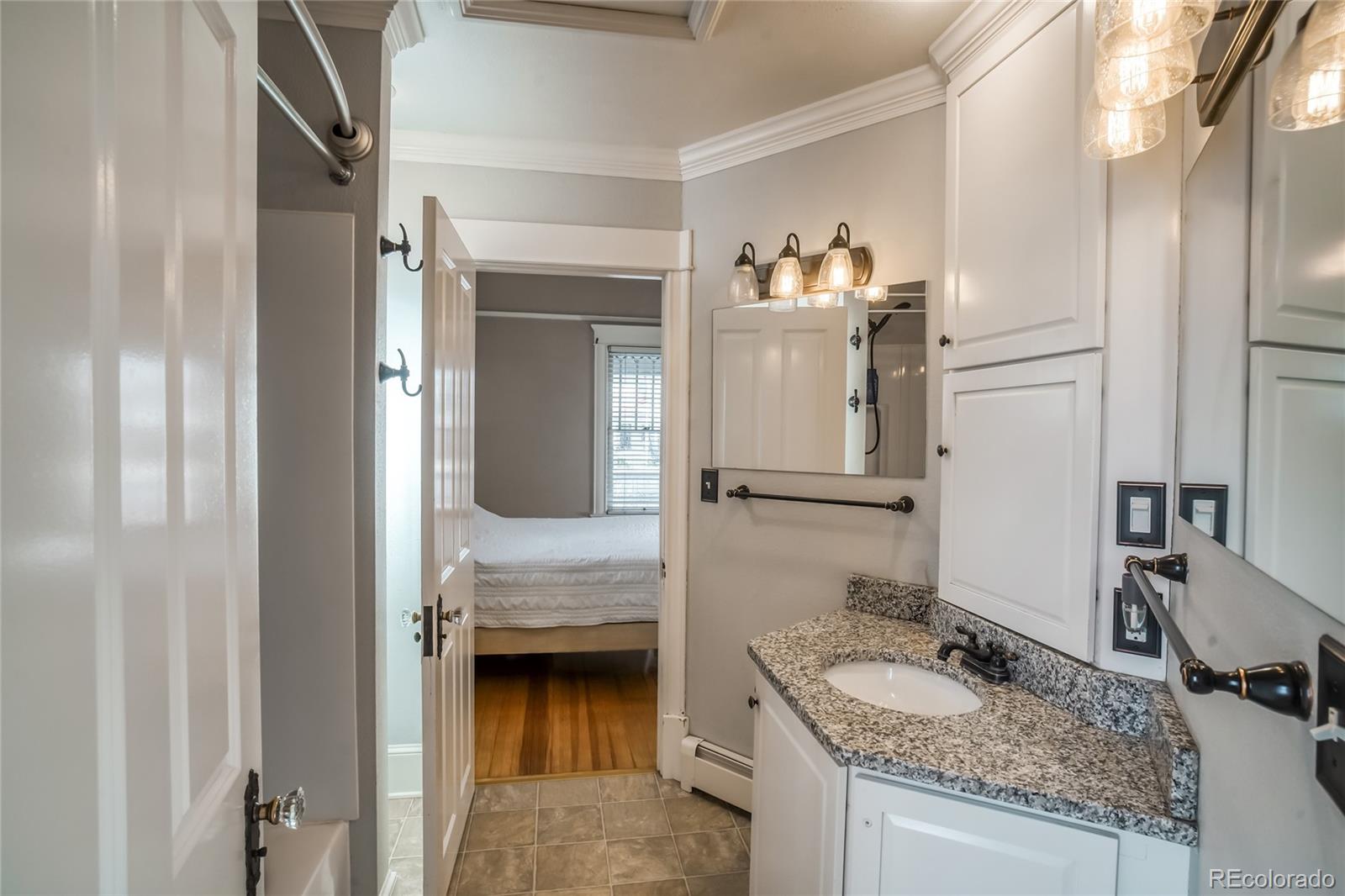 1025 East Boulder Street Colorado Springs, CO 80903 - Photo 17 of 28