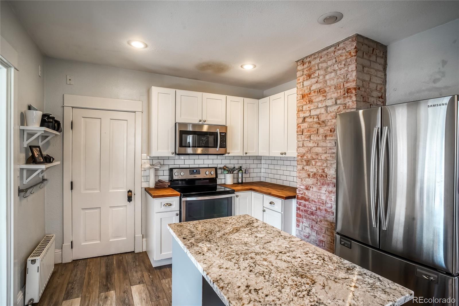 1025 East Boulder Street Colorado Springs, CO 80903 - Photo 5 of 28
