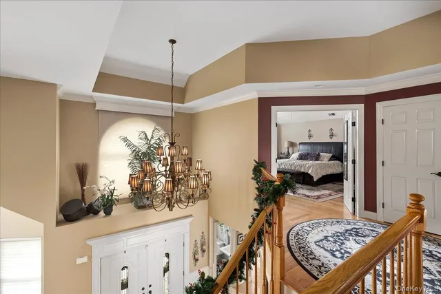 $1,050,000 | 2 Pondside Court, Mount Sinai, NY 11766