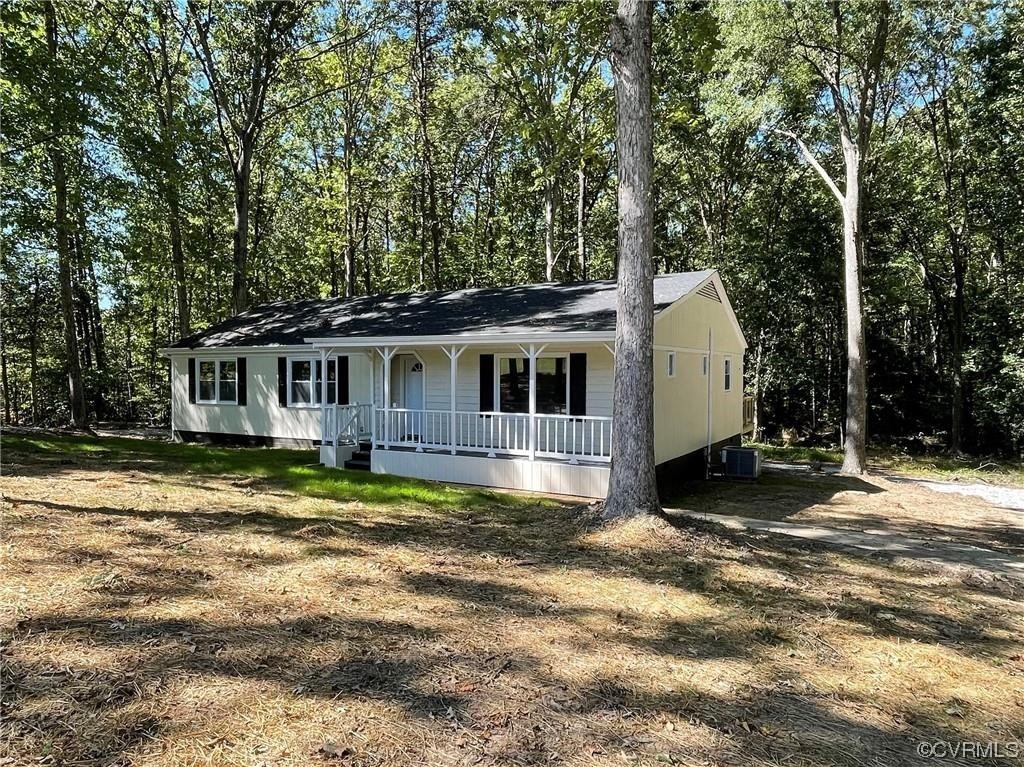 16487 Pleasant Mill Road Montpelier, VA 23192 - Photo 3 of 39 Gallery Image 3