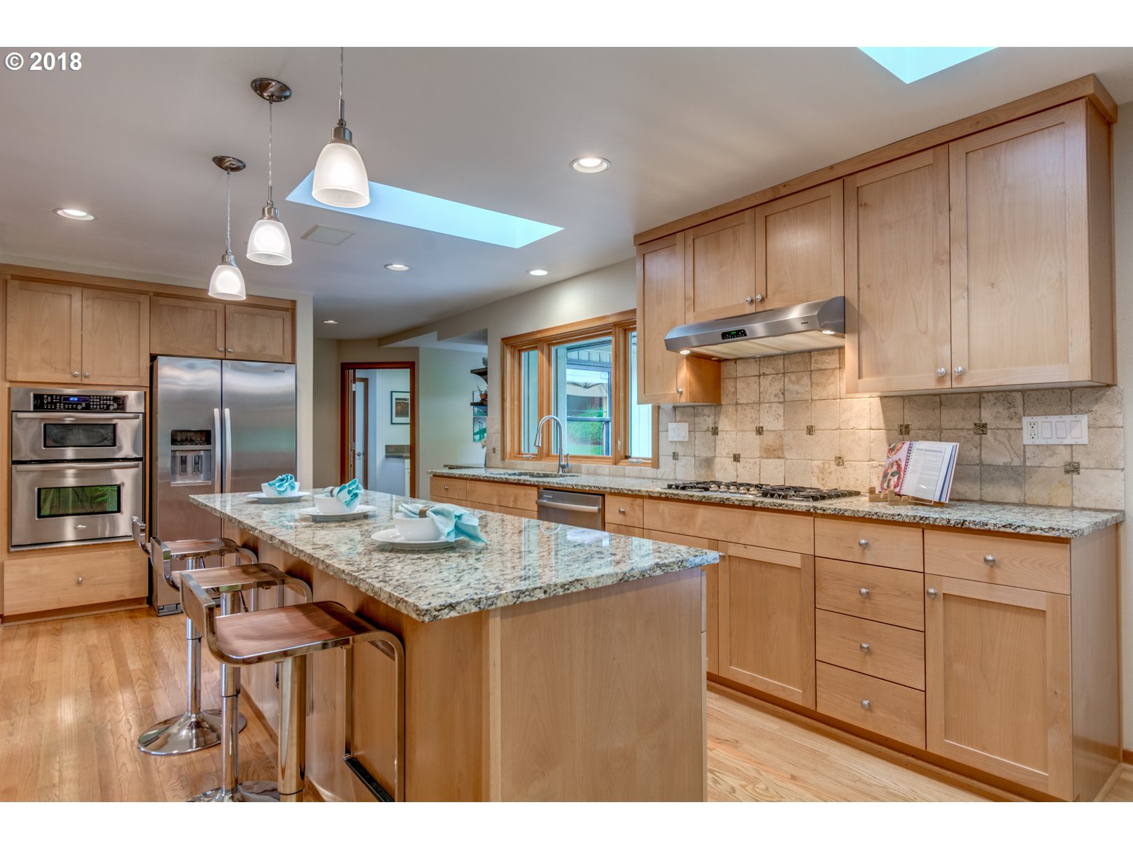 10245 Southwest Arborcrest Way Portland, OR 97225 - Photo 12 of 31 Gallery Image 12