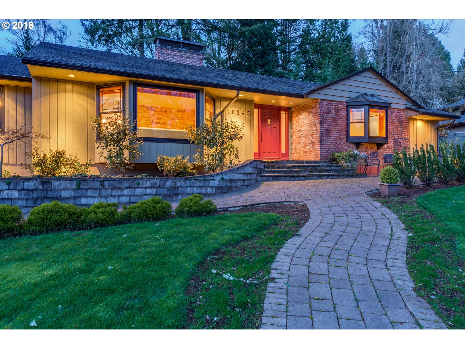 10245 Southwest Arborcrest Way Portland, OR 97225 - Photo 2 of 31 Gallery Image 2