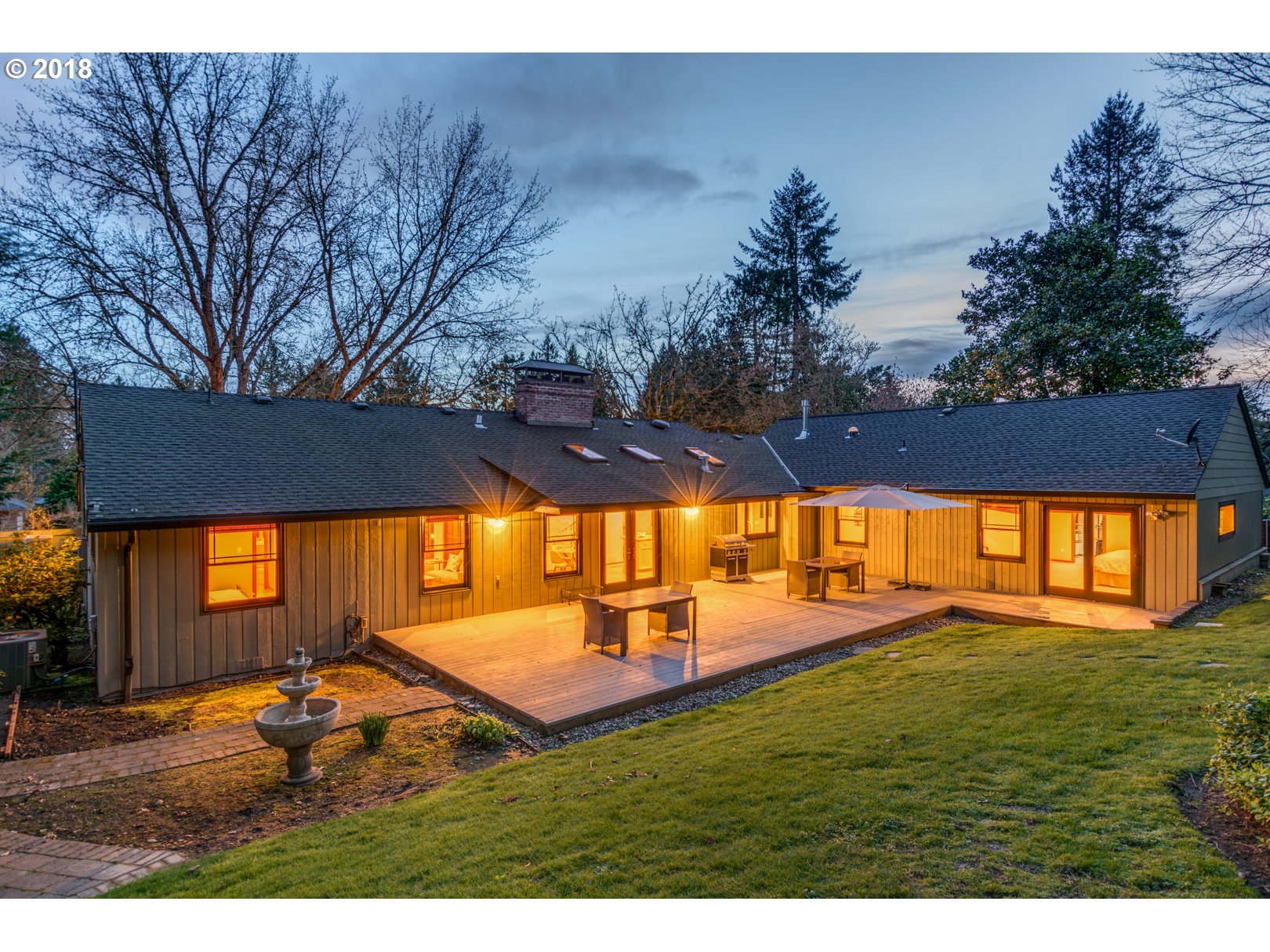 10245 Southwest Arborcrest Way Portland, OR 97225 - Photo 4 of 31 Gallery Image 4
