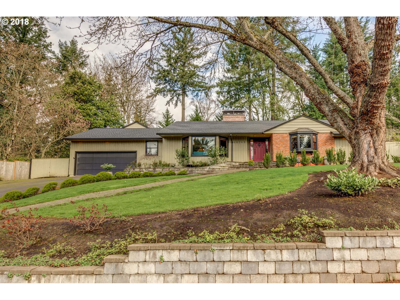 10245 Southwest Arborcrest Way Portland, OR 97225 - Photo 5 of 31 Gallery Image 5