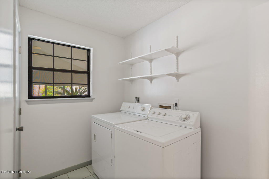 5867 George Hodges Road Macclenny, FL 32063 - Photo 23 of 44 indoor laundry