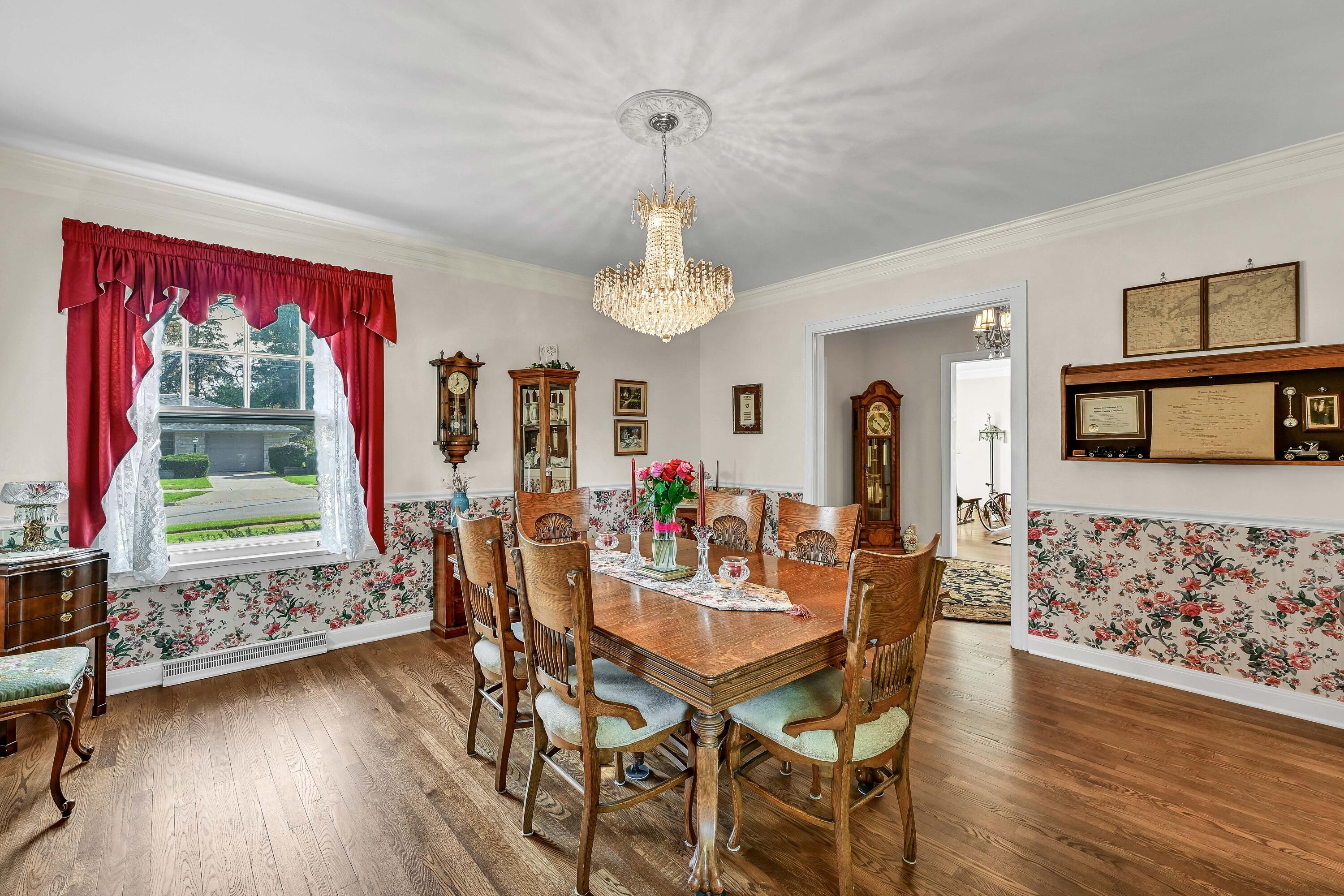 115 Park Street Walworth, WI 53184 - Photo 11 of 45 Dining Room