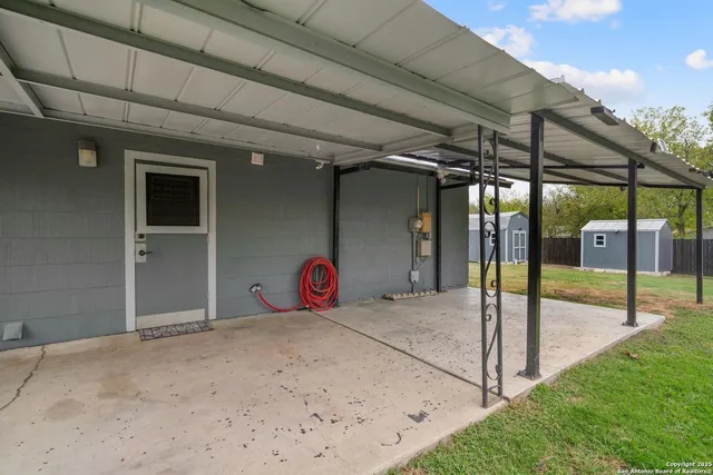 $1,300 | 6022 Castle Vw Drive, San Antonio, TX 78218
