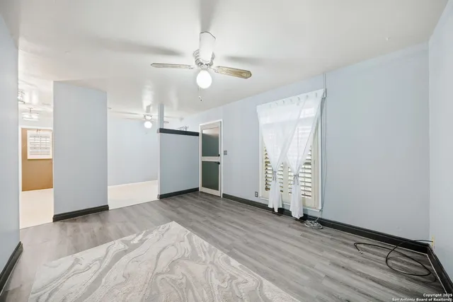 $1,300 | 6022 Castle Vw Drive, San Antonio, TX 78218