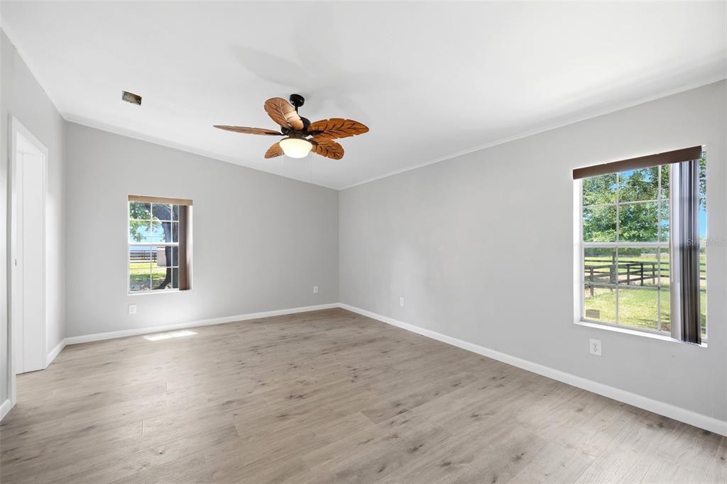 8606 Boyt Road Zephyrhills, FL 33540 - Photo 20 of 85