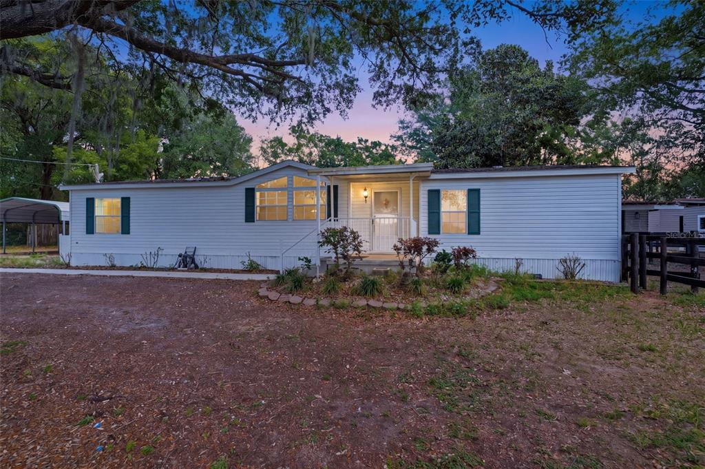8606 Boyt Road Zephyrhills, FL 33540 - Photo 3 of 85