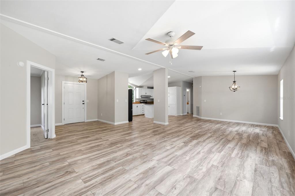 8606 Boyt Road Zephyrhills, FL 33540 - Photo 10 of 85