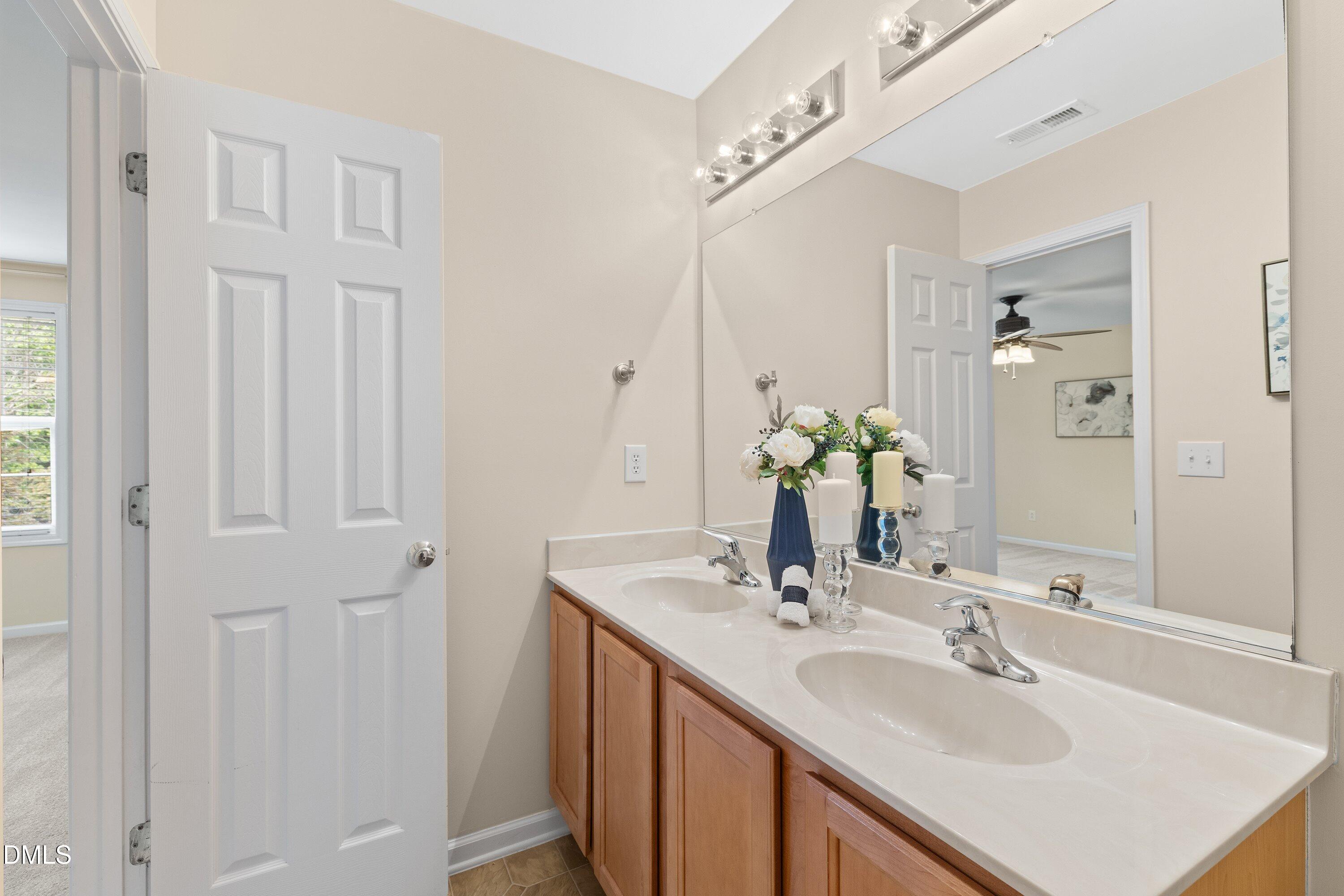 314 Inkster Cove Raleigh, NC 27603 - Photo 21 of 39 33-314 Inkster Cove_4141