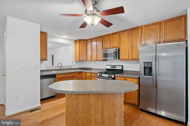 $2,900 | 8103 Pennington Drive, Laurel, MD 20724