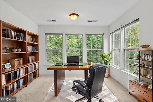 $2,950 | 8103 Pennington Drive, Laurel, MD 20724