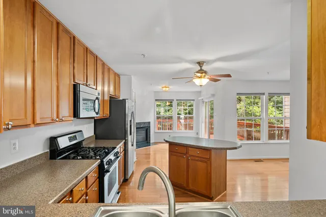 $2,950 | 8103 Pennington Drive, Laurel, MD 20724