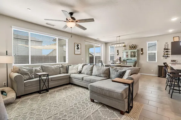 $495,000 | 4158 Buckingham Avenue, Clovis, CA 93619