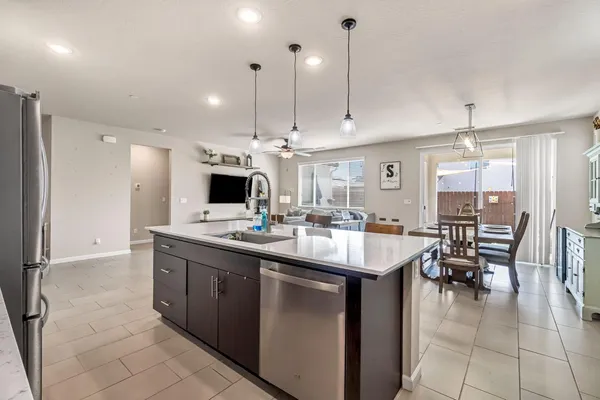 $495,000 | 4158 Buckingham Avenue, Clovis, CA 93619