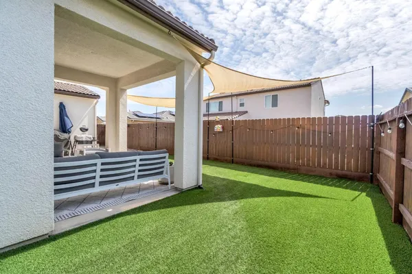 $495,000 | 4158 Buckingham Avenue, Clovis, CA 93619