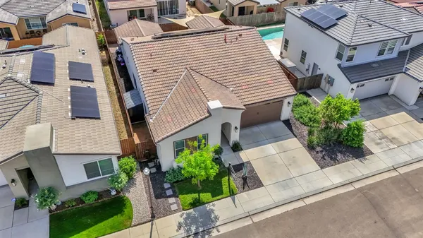 $495,000 | 4158 Buckingham Avenue, Clovis, CA 93619