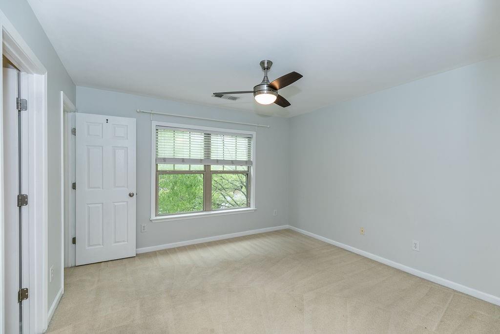 827 Charles Bank Avenue Southeast, Unit 827 Atlanta, GA 30312 - Photo 23 of 45 an empty room with a window