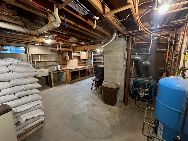 $595,000 | 948 Strafford Road, Barrington, NH 03825