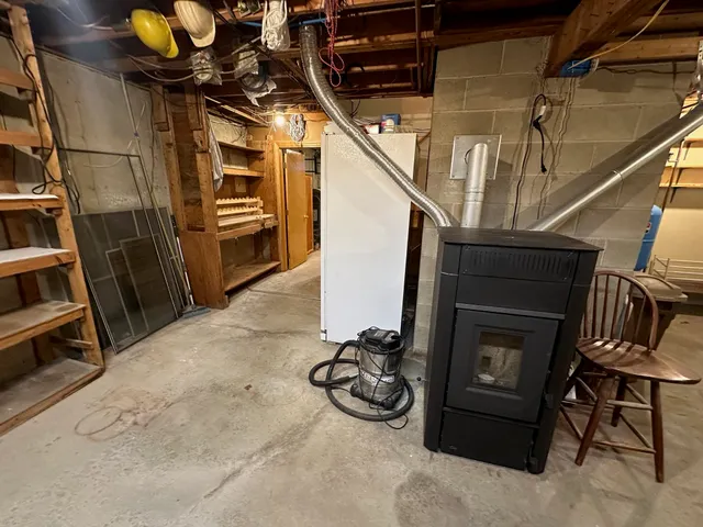 $595,000 | 948 Strafford Road, Barrington, NH 03825