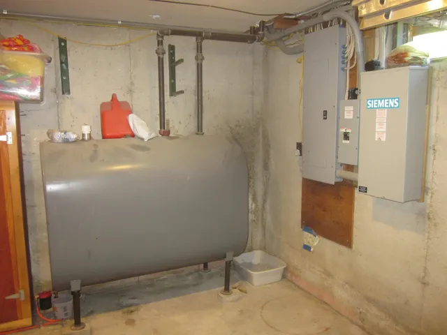 $595,000 | 948 Strafford Road, Barrington, NH 03825