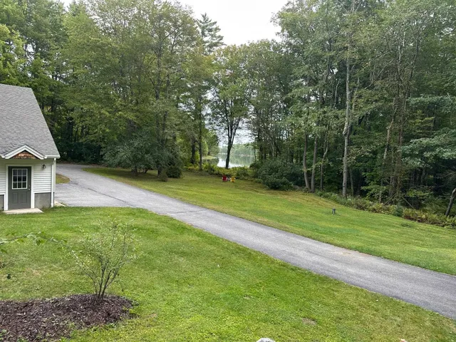 $595,000 | 948 Strafford Road, Barrington, NH 03825