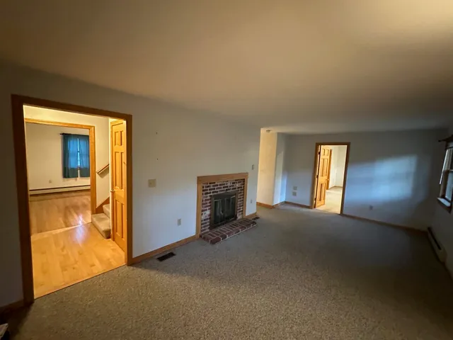 $595,000 | 948 Strafford Road, Barrington, NH 03825