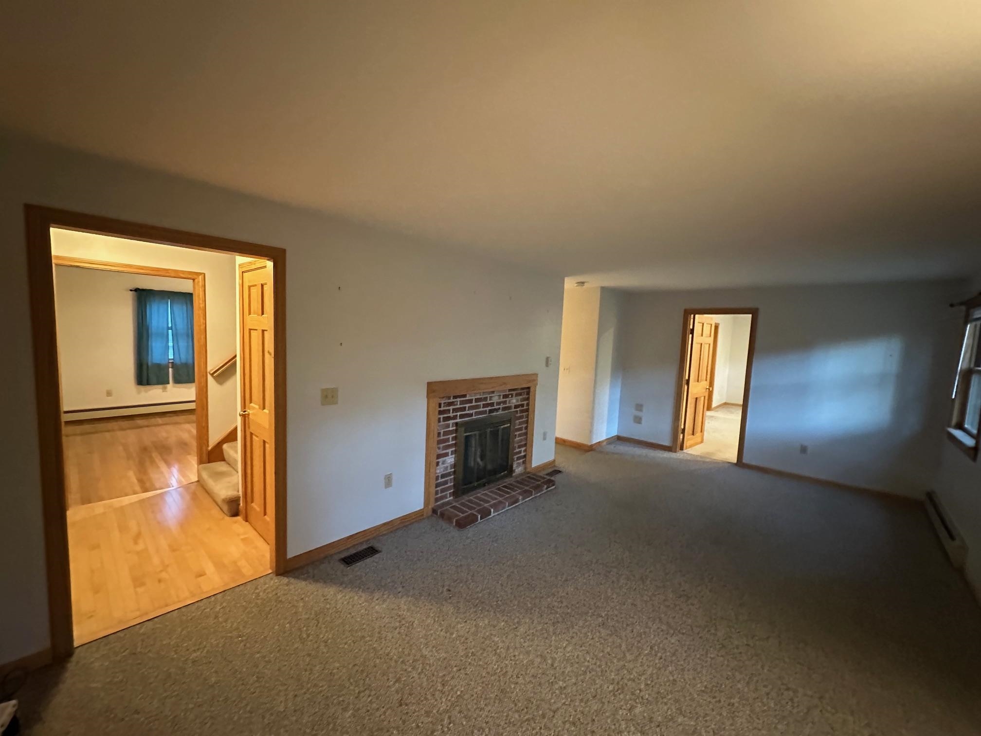 948 Strafford Road Barrington, NH 03825 - Photo 6 of 39 Gallery Image 6
