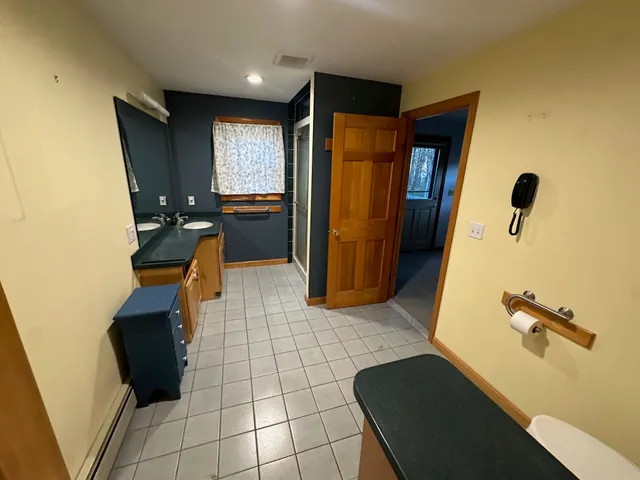 $595,000 | 948 Strafford Road, Barrington, NH 03825