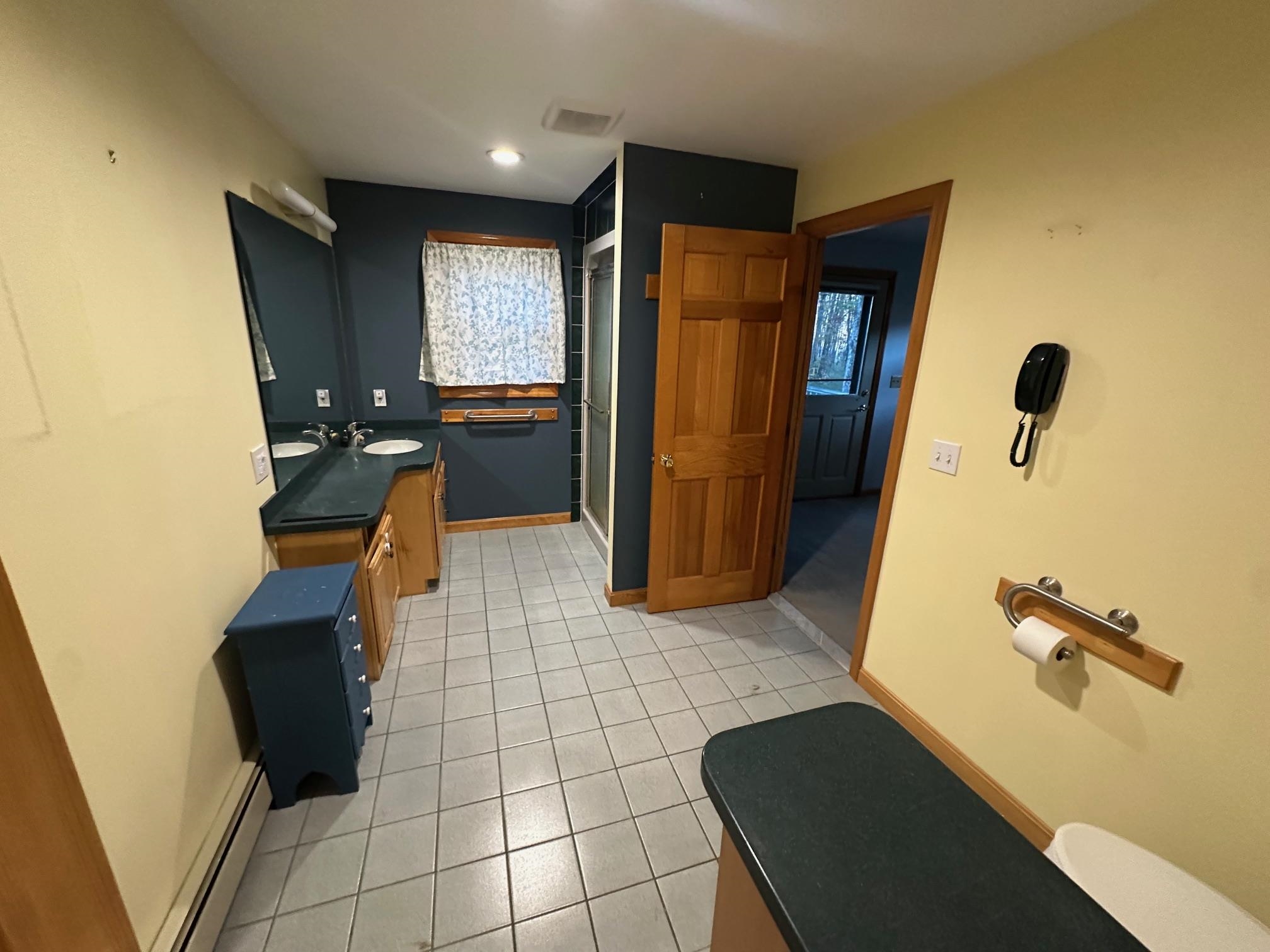 948 Strafford Road Barrington, NH 03825 - Photo 7 of 39 Gallery Image 7