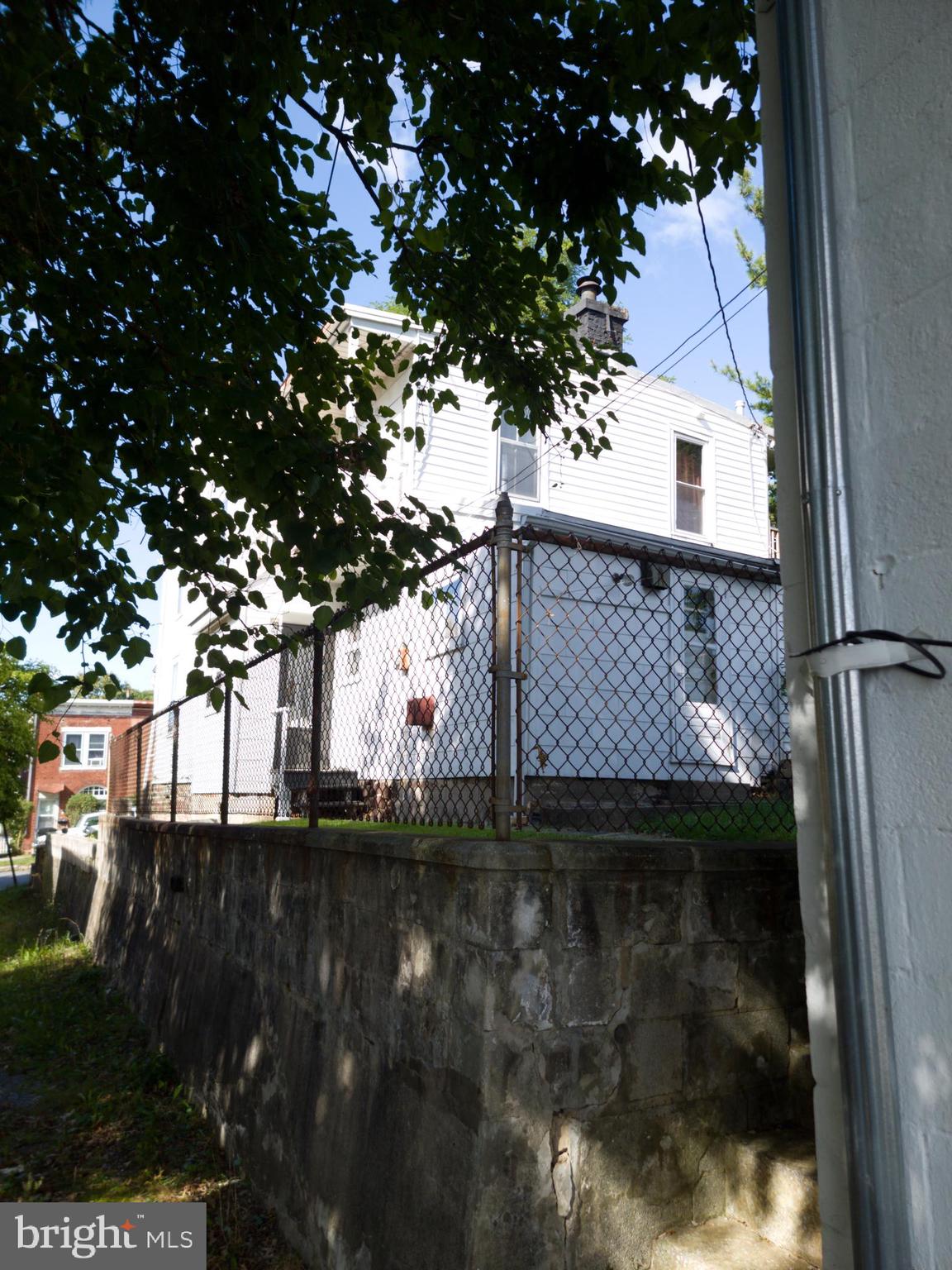 1831 Rudy Road Harrisburg, PA 17104 - Photo 4 of 42 Gallery Image 4