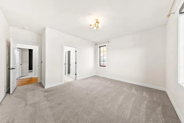 $900,000 | 1424 White Deer Trail, Waukesha, WI 53189