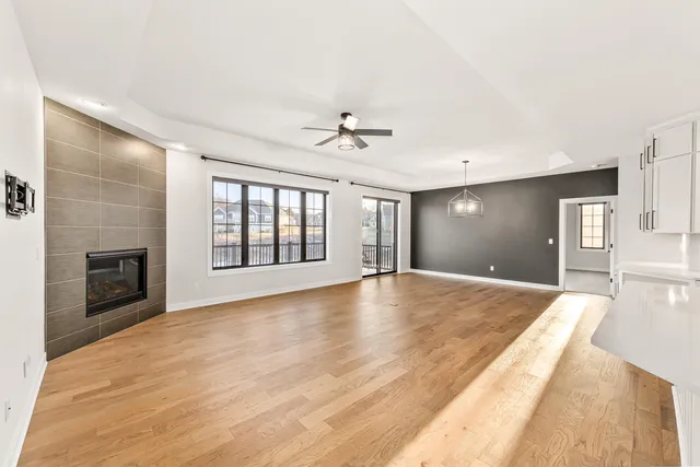 $900,000 | 1424 White Deer Trail, Waukesha, WI 53189