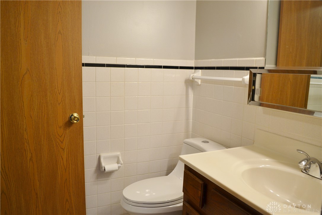 4430 Ridgewood Road East Springfield, OH 45503 - Photo 16 of 31