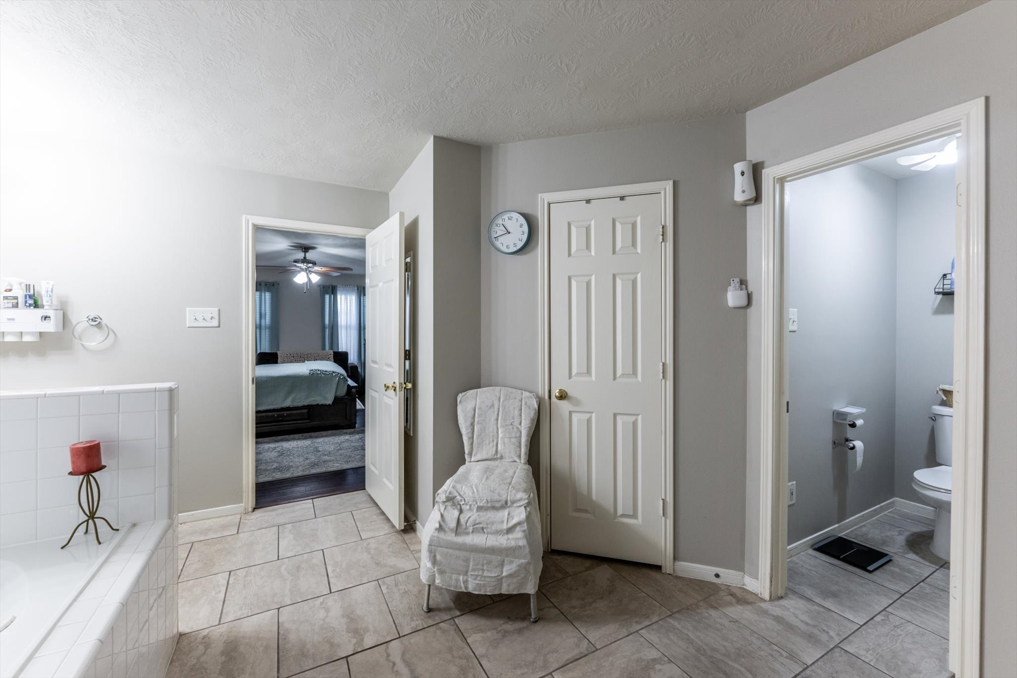 13507 Beech Ridge Lane Houston, TX 77083 - Photo 30 of 49 a living room with furniture and a table