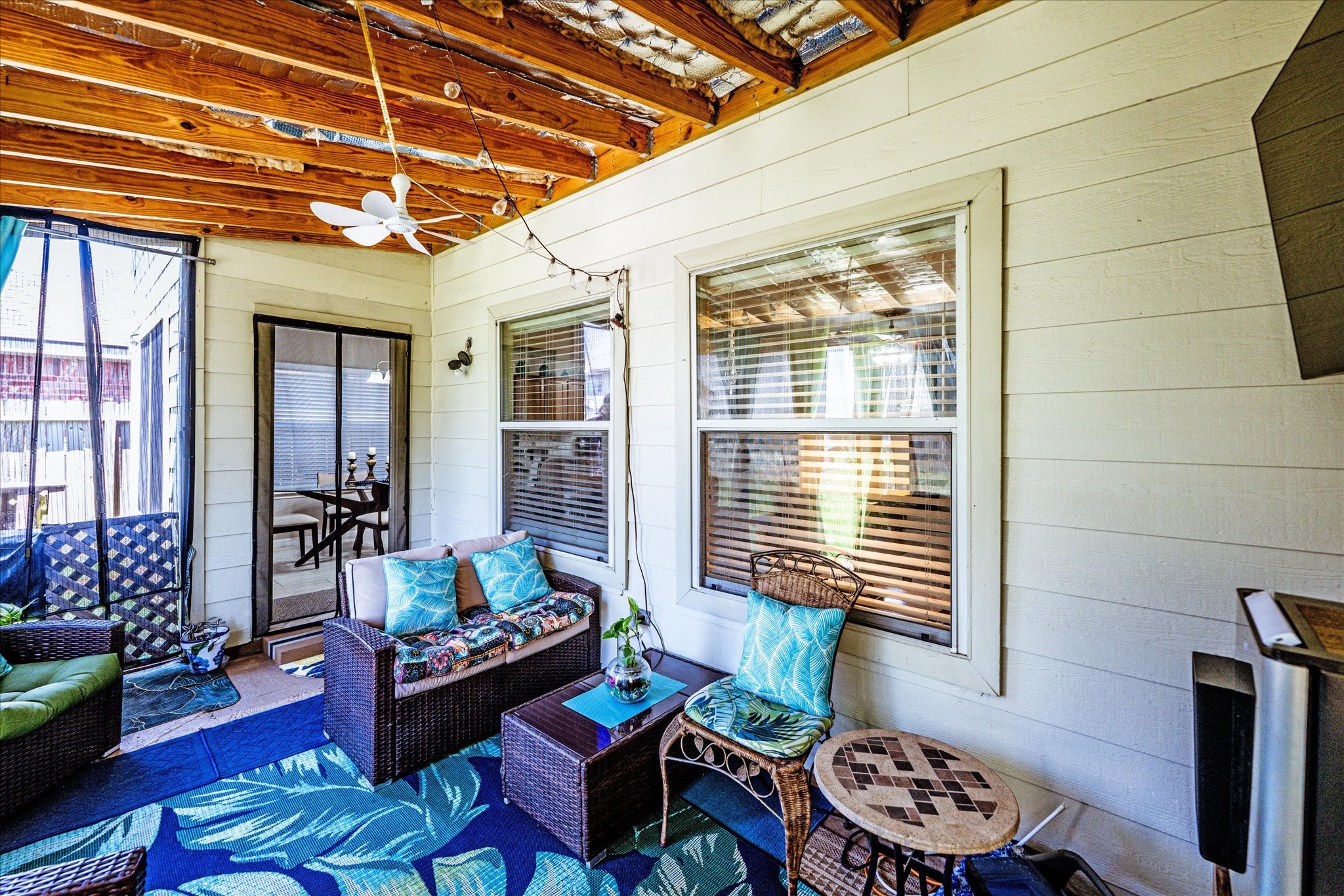 13507 Beech Ridge Lane Houston, TX 77083 - Photo 43 of 49 a living room with furniture and a window