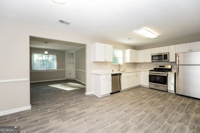 $2,575 | 141 The Esplanade Way Southwest, Loganville, GA 30052