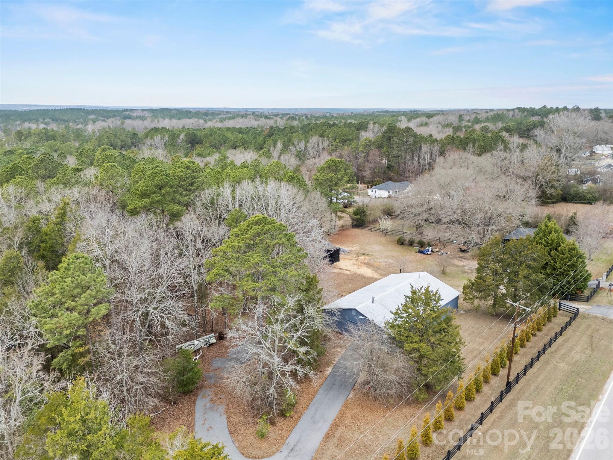6312 Richburg Road Great Falls, SC 29055 - Photo 9 of 11 a view of lake with mountain