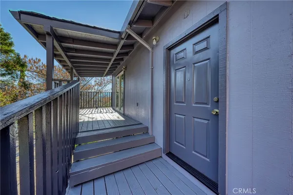 $169,900 | 12410 Lakeview Drive, Clearlake Oaks, CA 95423