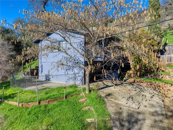 $169,900 | 12410 Lakeview Drive, Clearlake Oaks, CA 95423